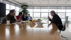 P�edseda KS�M na náv�t�v� Lidových novin.