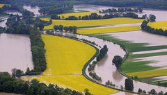 Letecké zábry, povodn 2010