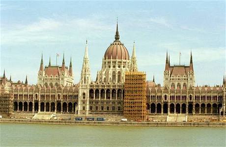 Budova maarského parlamentu.