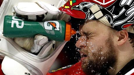 Finle Stanley Cupu: Chicago - Philadelphie (Antti Niemi).