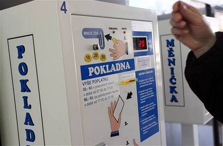 Automat na poplatky.