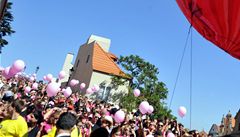 Desátý ro�ník pochodu Prahou proti rakovin� prsu