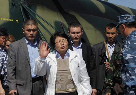Roza Otunbajevová, prozatímní prezidentka Kyrgyzstánu na návtv msta O 