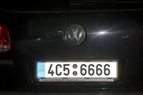 Kongres ODS - SPZ zaparkovanch automobil.