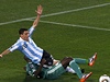 Argentina - Nigérie (Maxi si chtl vymodlit penaltu).