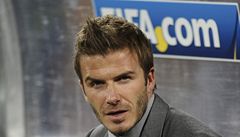 Anglie - USA (David Beckham). 