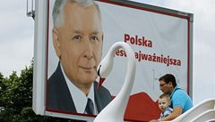 Kandidát na polského prezidenta Jaroslaw Kaczynski na billboardu