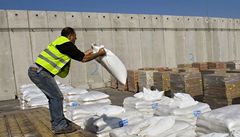 Izrael zmrn blokdu Gazy, do psma se dostane i stavebn materil