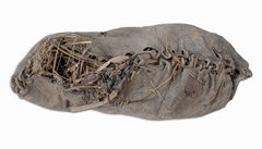 V arménské jeskyni byla objevena nejstarí bota na svt.