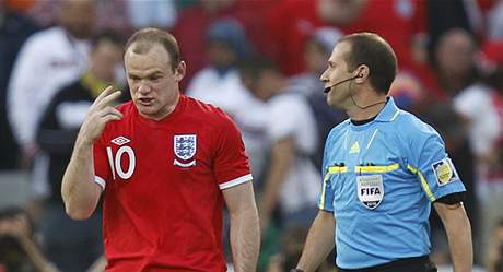 Nmecko - Anglie (Rooney po neuznaném gólu)