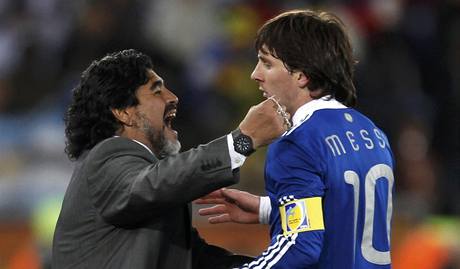 Argentina - ecko (astný Maradona a Messi).