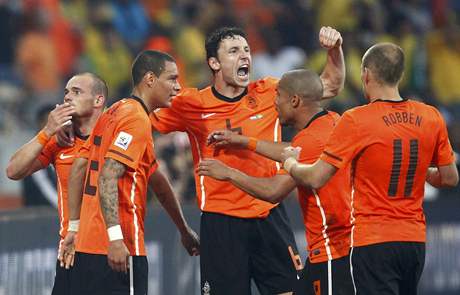 Brazílie - Nizozemsko (Nizozemci slaví vyrovnávací gól) | na serveru Lidovky.cz | aktuální zprávy