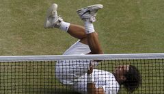 VIDEO: Berdych na titul nedoshl. Krsn finle Wimbledonu vyhrl Nadal