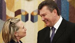 Ukrajina u nechce bt lenem NATO, vzkzali poslanci Clintonov