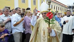Bohoslužba ve Velehradě - Arcibiskup Duka | na serveru Lidovky.cz | aktuální zprávy