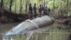 Ekvdorsk policie objevila ponorku na paovn drog do USA