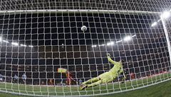 Asamoah Gyan na archivním snímku