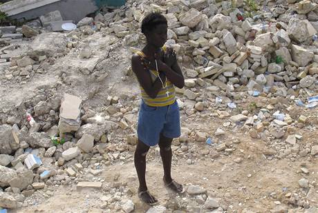 Na Haiti zstalo po zemtesen mnoho dt bez rodi