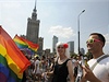 Varavou procházejí tisíce gay a leseb, koná se tu EuroPride