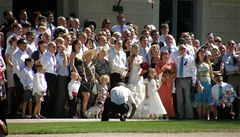 Svatba na zámku. Vít Bárta a Kate�ina Klasnová (oba VV) se vzali.