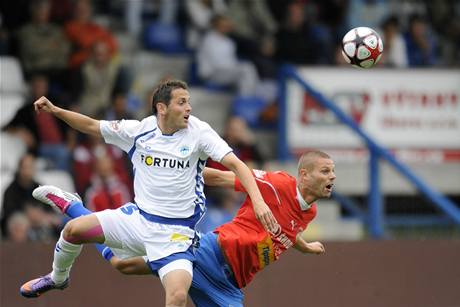 FC Slovan Liberec - Plzeň / Andrej Kerić z Liberce (vlevo) a David Bystroň z Plzně