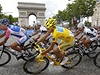 Tour de France: Alberto Contador (ve lutém)