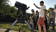 Pozorovn oblohy s astronomem. I to nabdne Akademie vd