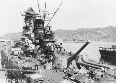 Japonsk bitevn lo Jamato.
