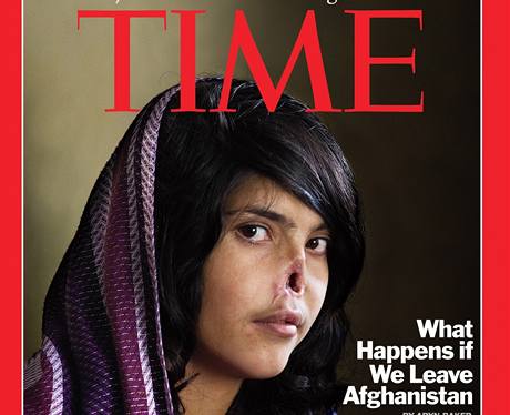 Afghánská dívka na titulní stránce časopisu Time