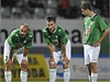  FK Jablonec - Apoel Nikósie / Zklamaní (zleva) Pavel Drsek, Petr Zábojník a Jan Kovaík