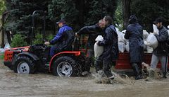 Pijdou siln det, meteorologov varuj ped dalmi zplavami