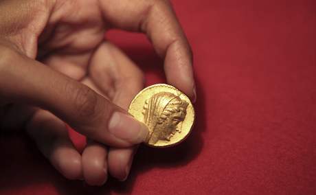 V severním Izraeli nali výborn zachovanou minci starou 2200 let.