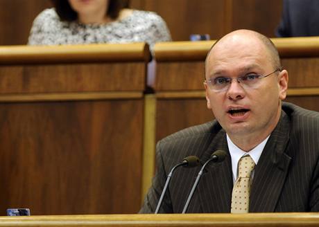 Předseda parlamentu Richard Sulík hovoří ve slovenském parlamentu