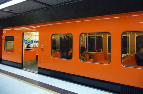 Metro v Helsinkách - ilustraní foto.