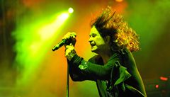 Podle vyjádení nkterých návtvník navíc Ozzy zpíval mizern. Kapela se naopak ukázala ve skvlém svtle.