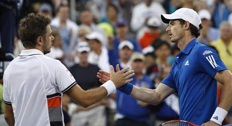 Britský tenista Andy Murray se musel sklonit ped Stanislasem Wawrinkou ve 3. kole US Open 