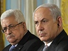 Pedseda palestinské samosprávy Mahmúd Abbás (vlevo) a izraelský premiér...