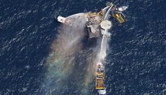 V Mexickém zálivu vybuchla další ropná plošina
