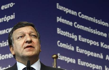 éf Evropské komise José Barroso po schzce s eským premiérem Petrem Neasem
