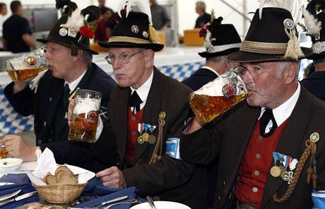 V Mnichov po 177. zaíná tradiní Oktoberfest. Slaví vak ji 200. výroí od svého vzniku.