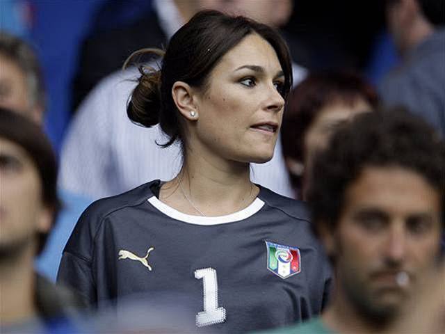 Alena �eredová fandí italskému týmu.