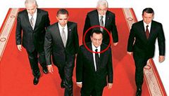 Upravená fotografie. V čele delegace Husní Mubárak. | na serveru Lidovky.cz | aktuální zprávy