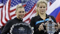 Tenistka Kim Clijstersová obhájila titul na grandslamovém US Open. Belgická hrá�ka v sobotním finále porazila Rusku Veru Zvonarevovou hladce ve dvou setech.