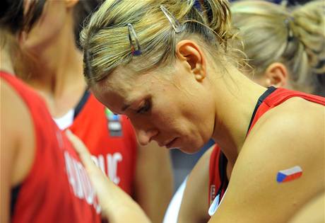 MS v basketbale žen: Česko - Rusko (Zklamaná Ivana Večeřová) 