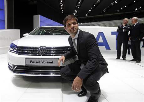 Volkswagen Passat sedmé generace, který byl pedstaven 30. záí ve svtové premiée na paíském autosalonu. 