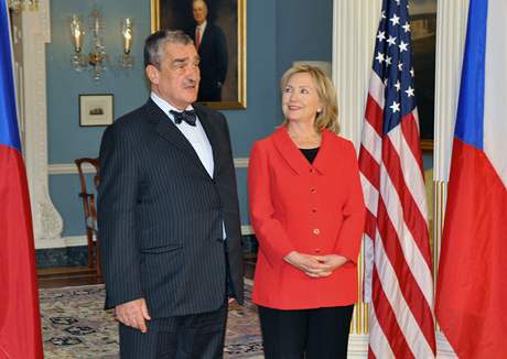 Ministi zahranií R a USA Karel Schwarzenberg a Hillary Clintonová se seli ve Washingtonu 