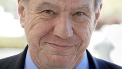 Reisér John McTiernan.