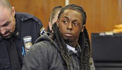 Lil Wayne si rap neodpustil ani ve vzen, za trest mus na samotku