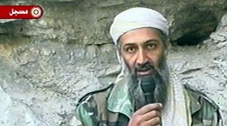 Usáma bin Ládin na snímku z roku 2001