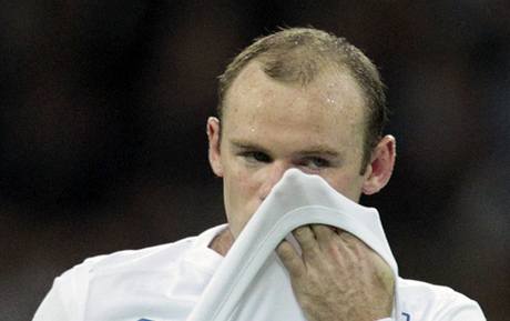 Anglie - erná Hora (zklamaný Rooney).
